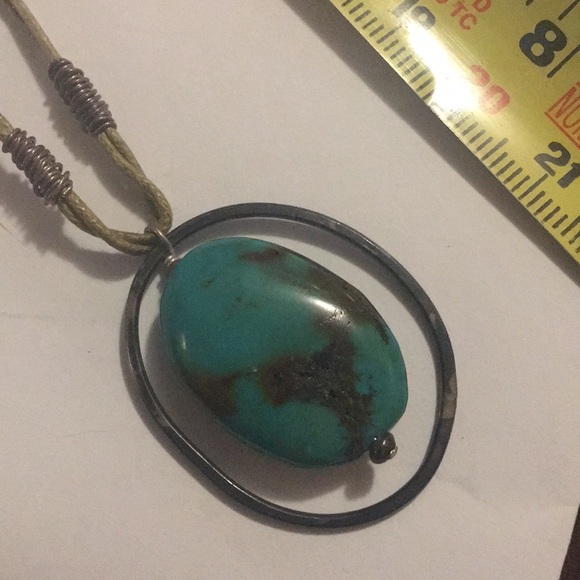 Cute Turquoise Silver Leather Necklace - Picture 2 of 4